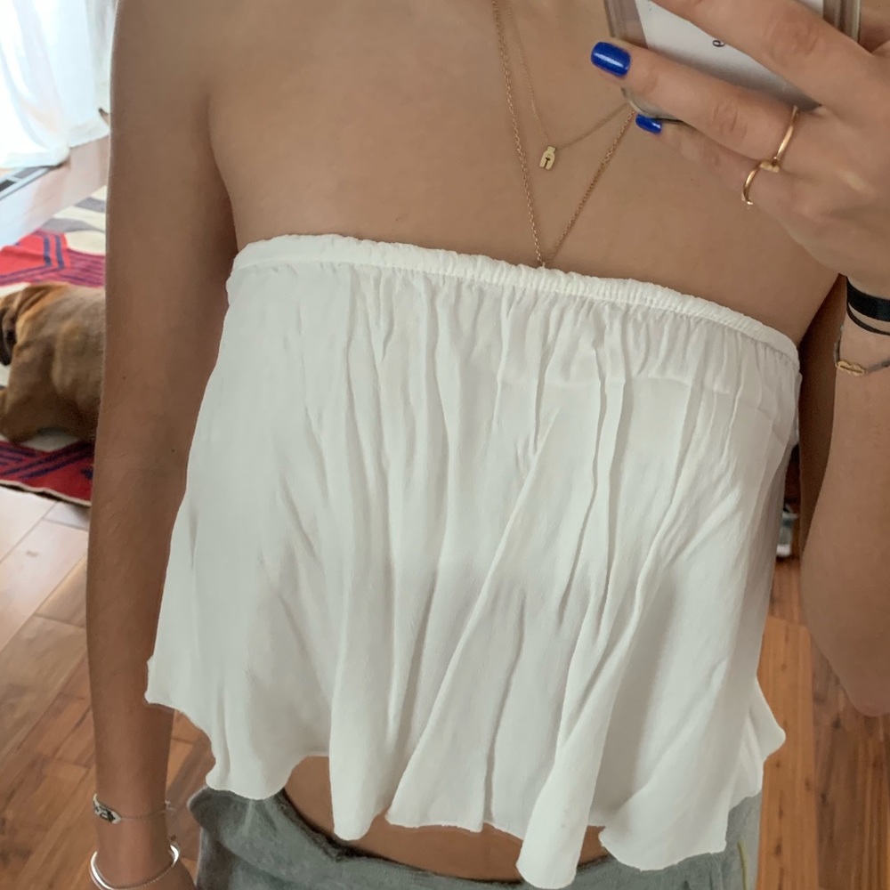 Super cute brandy Melville flowy crop top
